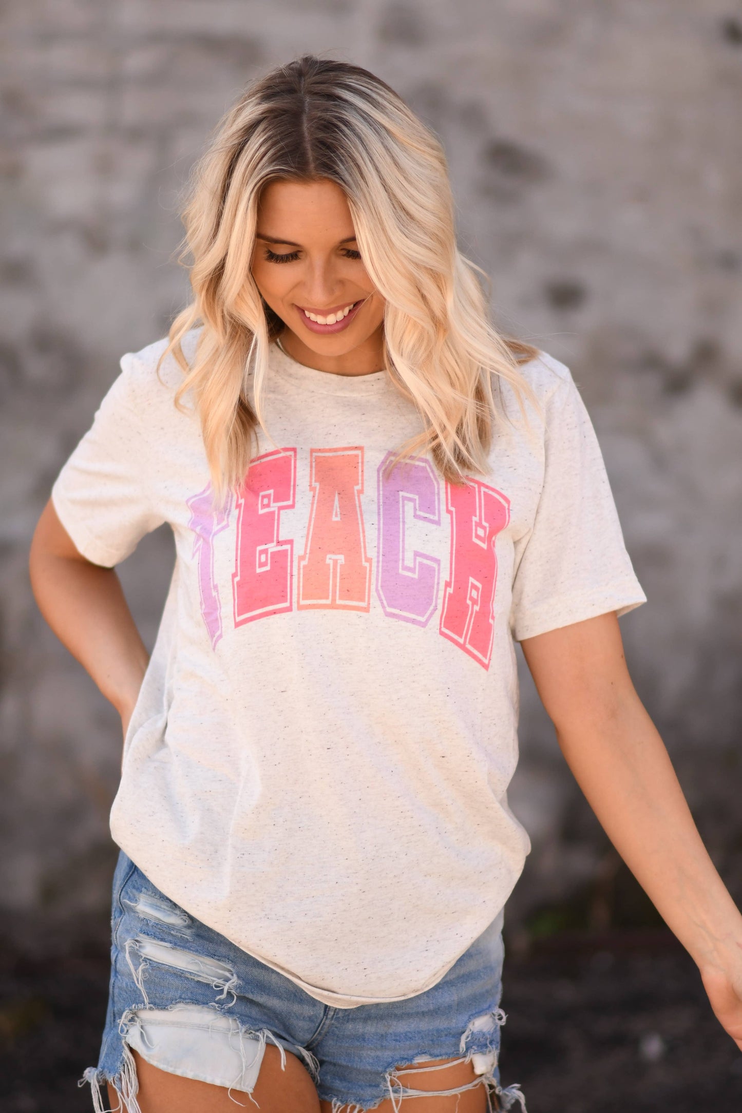Teach Color Arch Tee: Oatmeal