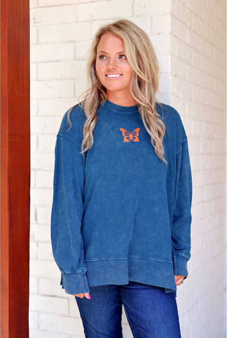 It's A Good Life - Mineral Wash Pullover (Deep Ocean)