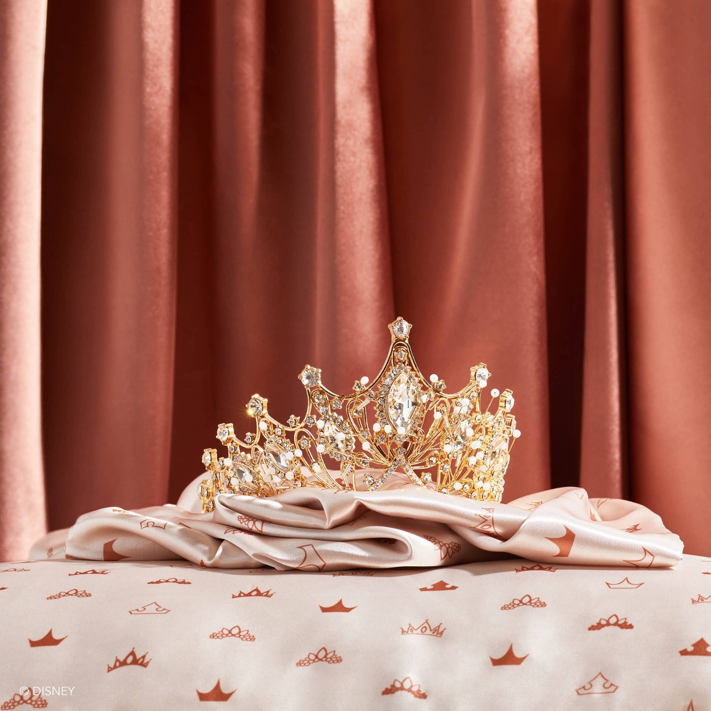 Disney x kitsch Satin Pillowcase- Desert Crown