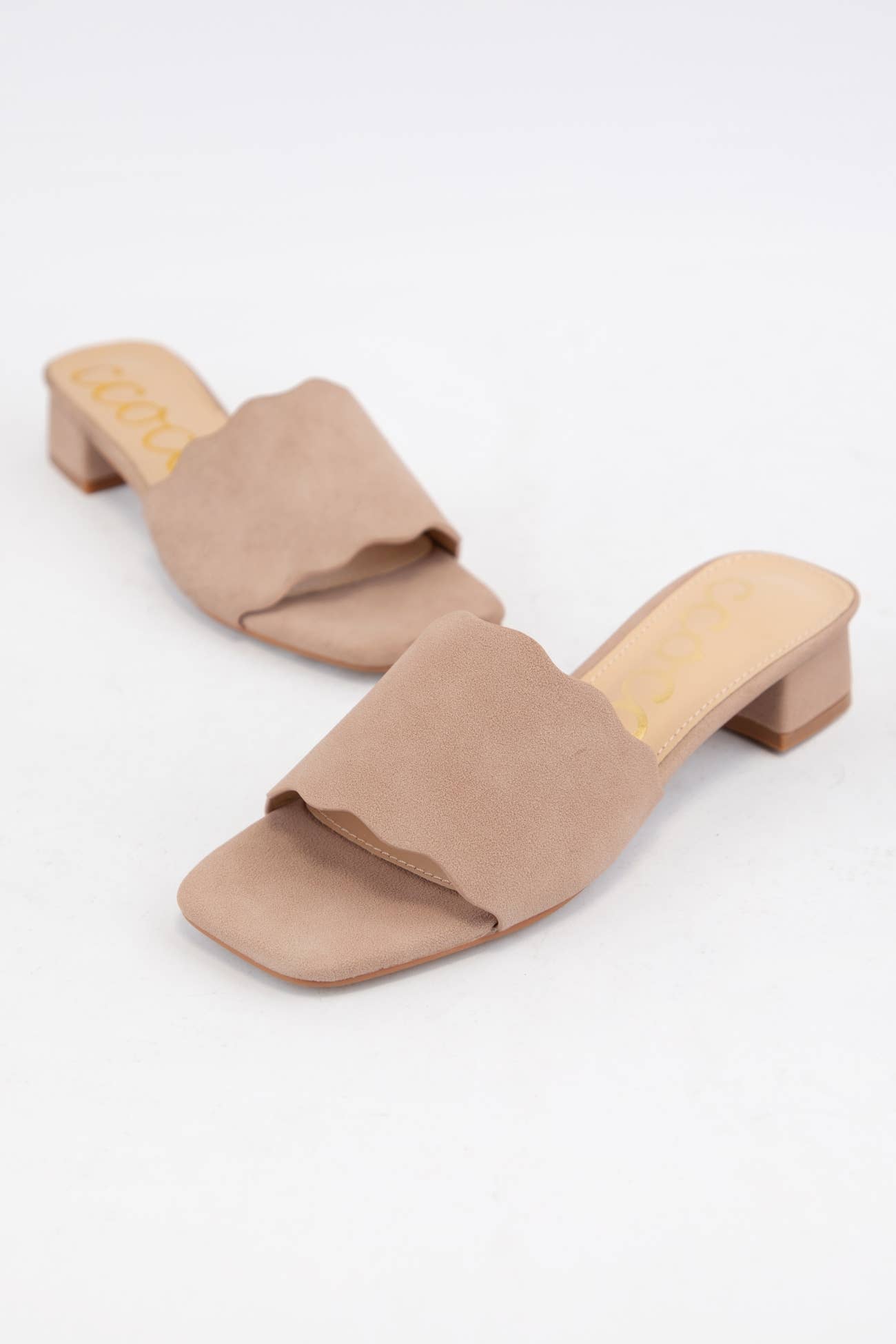 Sasha Scallop Edge Square Toe Kitten Heel Sandals: Mauve
