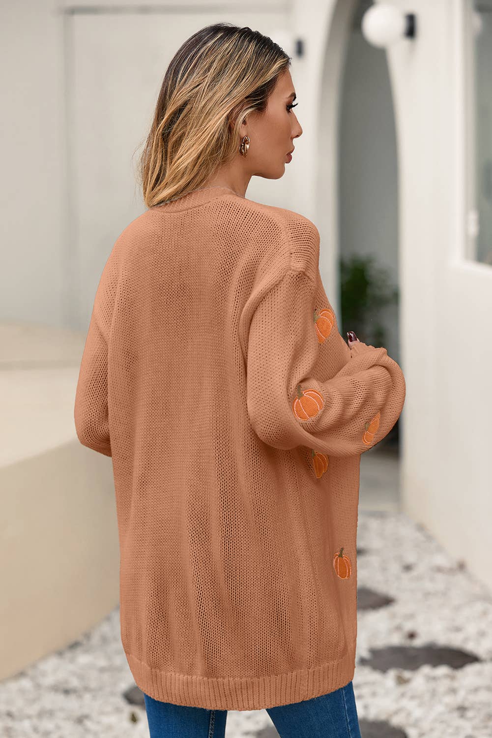 Pumpkin Cardigan | White
