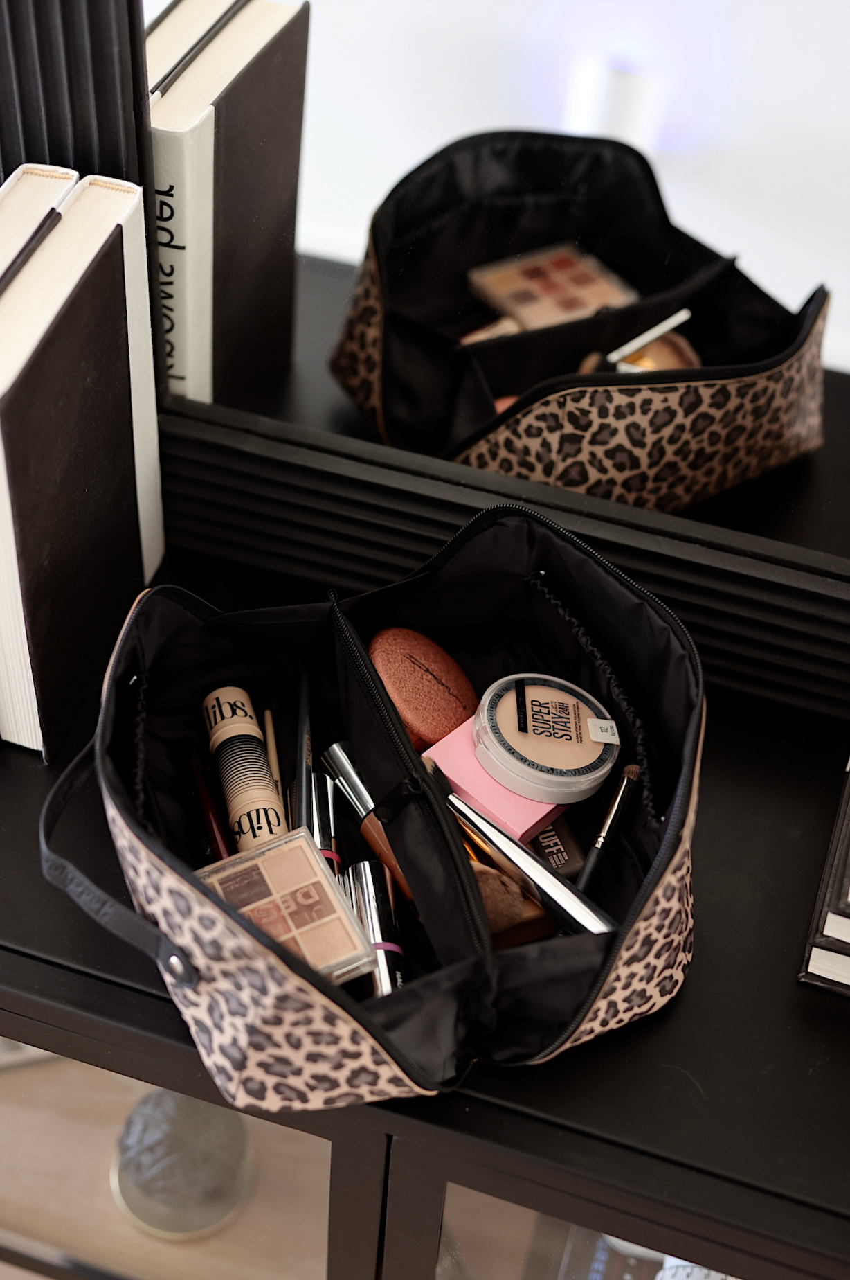 Hold-All Cosmetic Bag – Traditional Cheetah