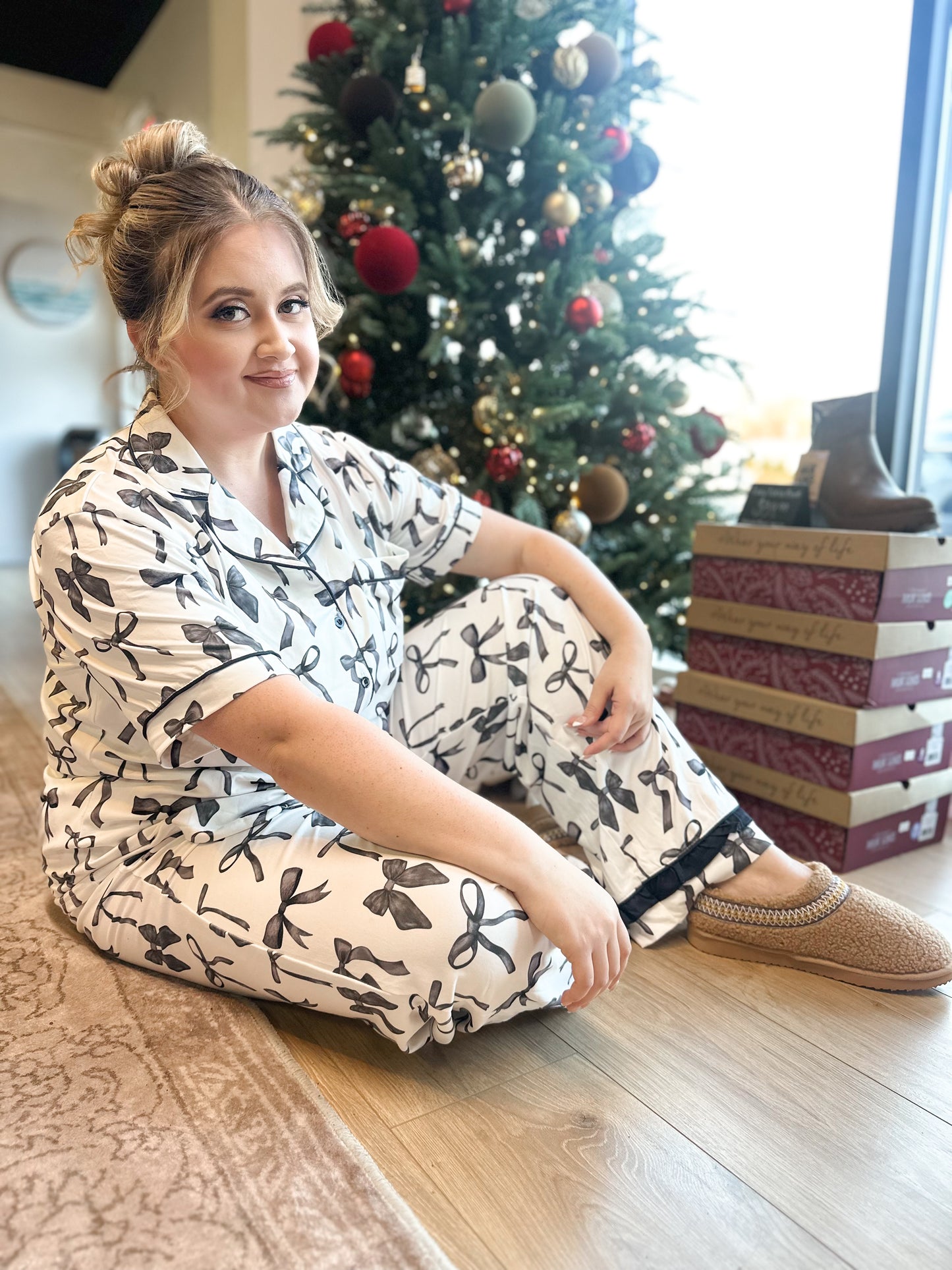 Midnight Bow Pant Ruffle Pajama Set: White