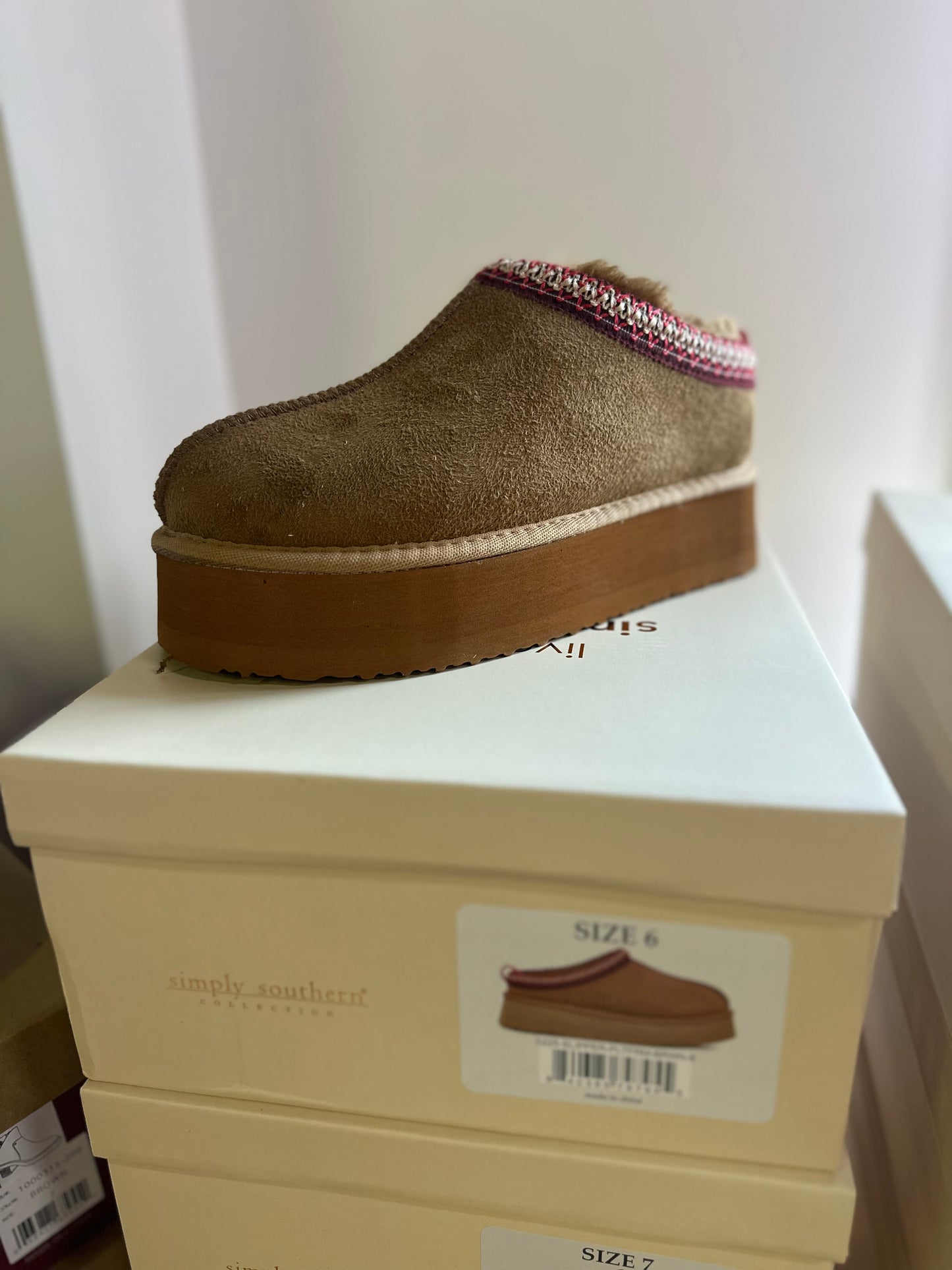 Simply Southern Slipper Slides - Brown w/ Red Trim