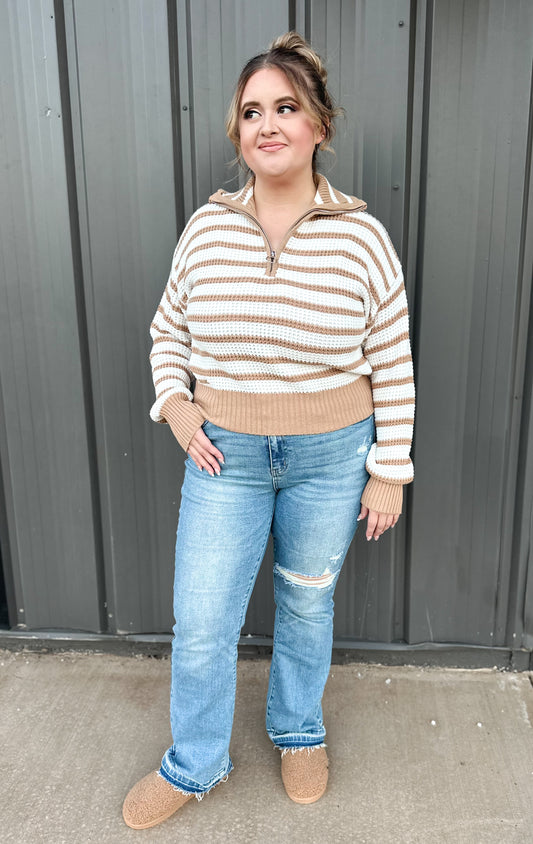 Simply Southern Iris Sweater - Latte