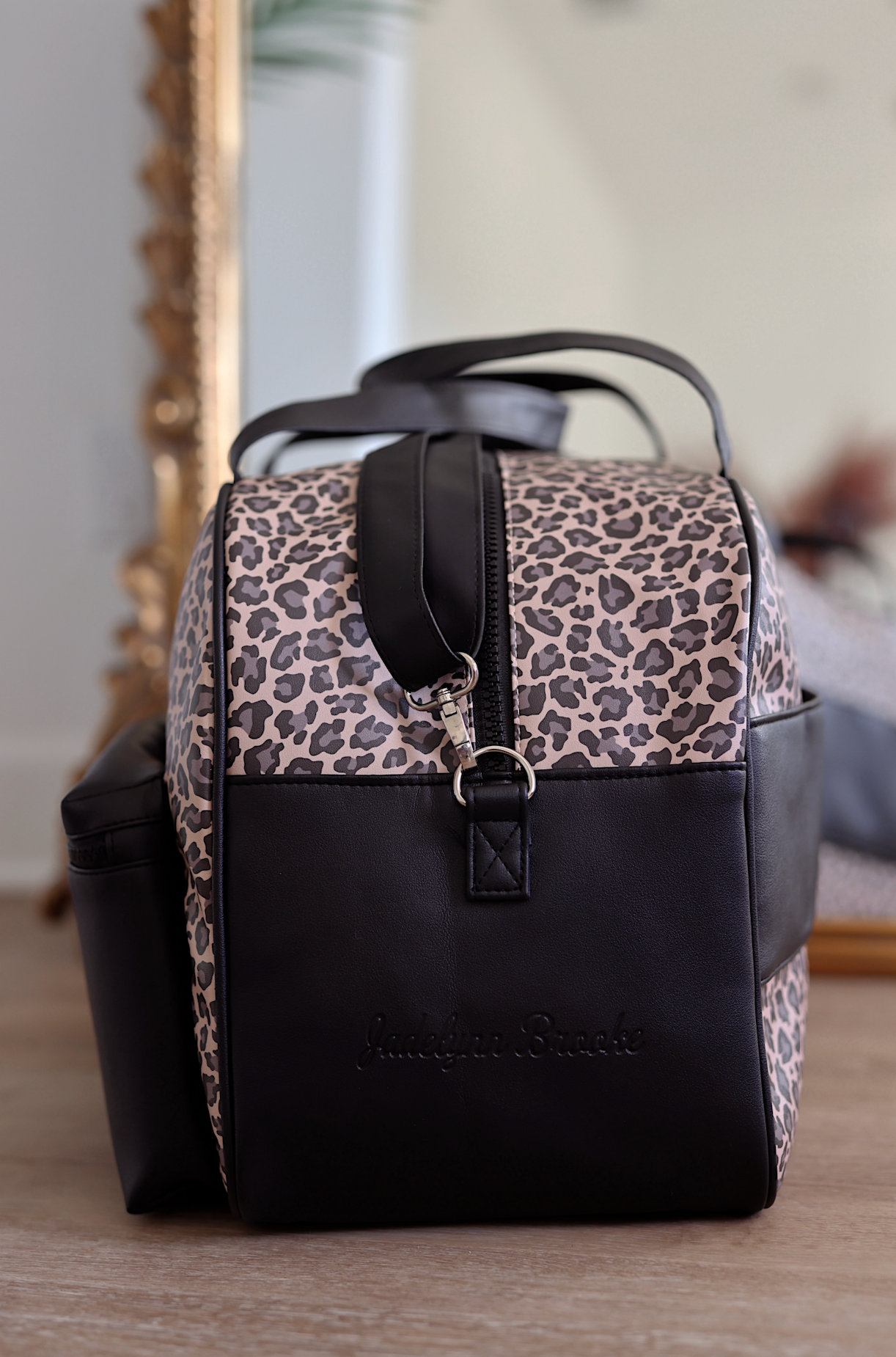 Duffle Bag – Traditional Cheetah
