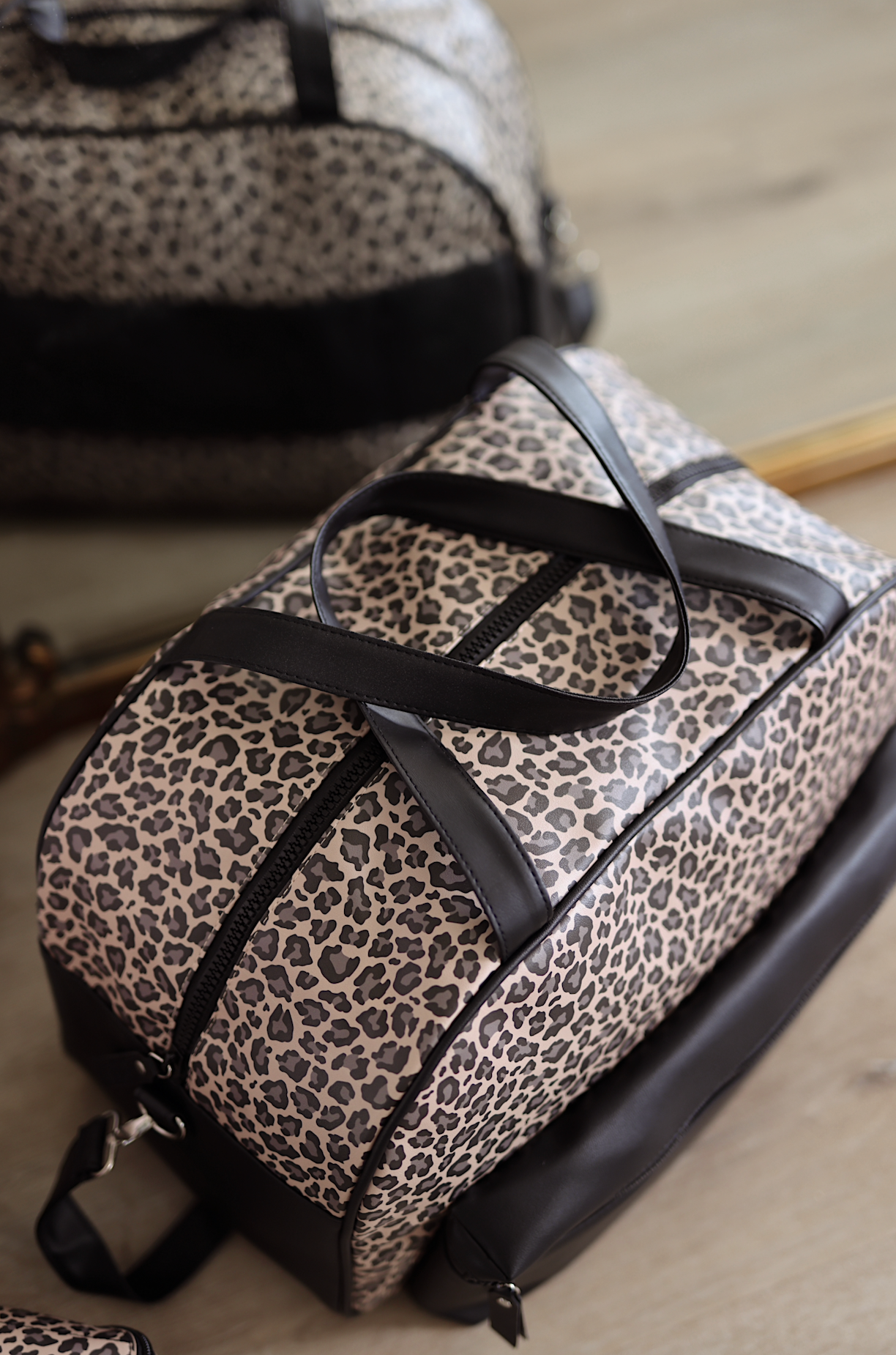 Duffle Bag – Traditional Cheetah