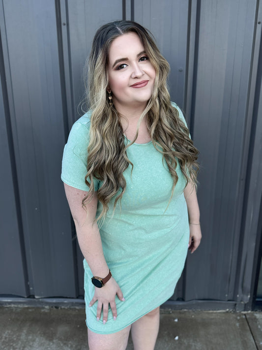 Mineral Wash Dress - Enjoy The Now (Matcha)