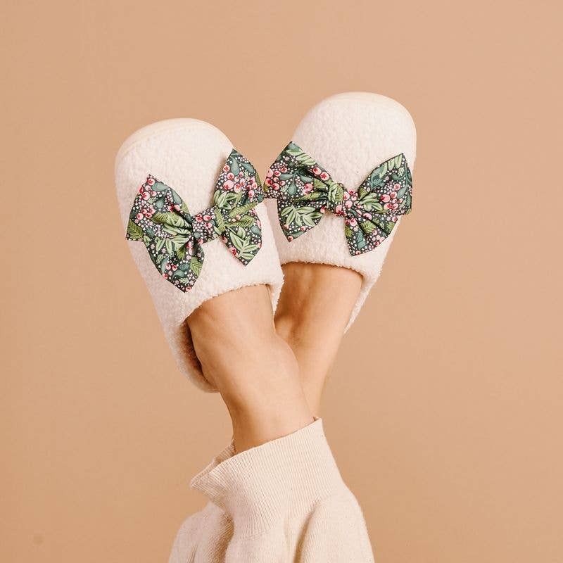 Fuzzy Slippers - Betty Bow Jolly Sprig: M/L (Women's 8 - 10)