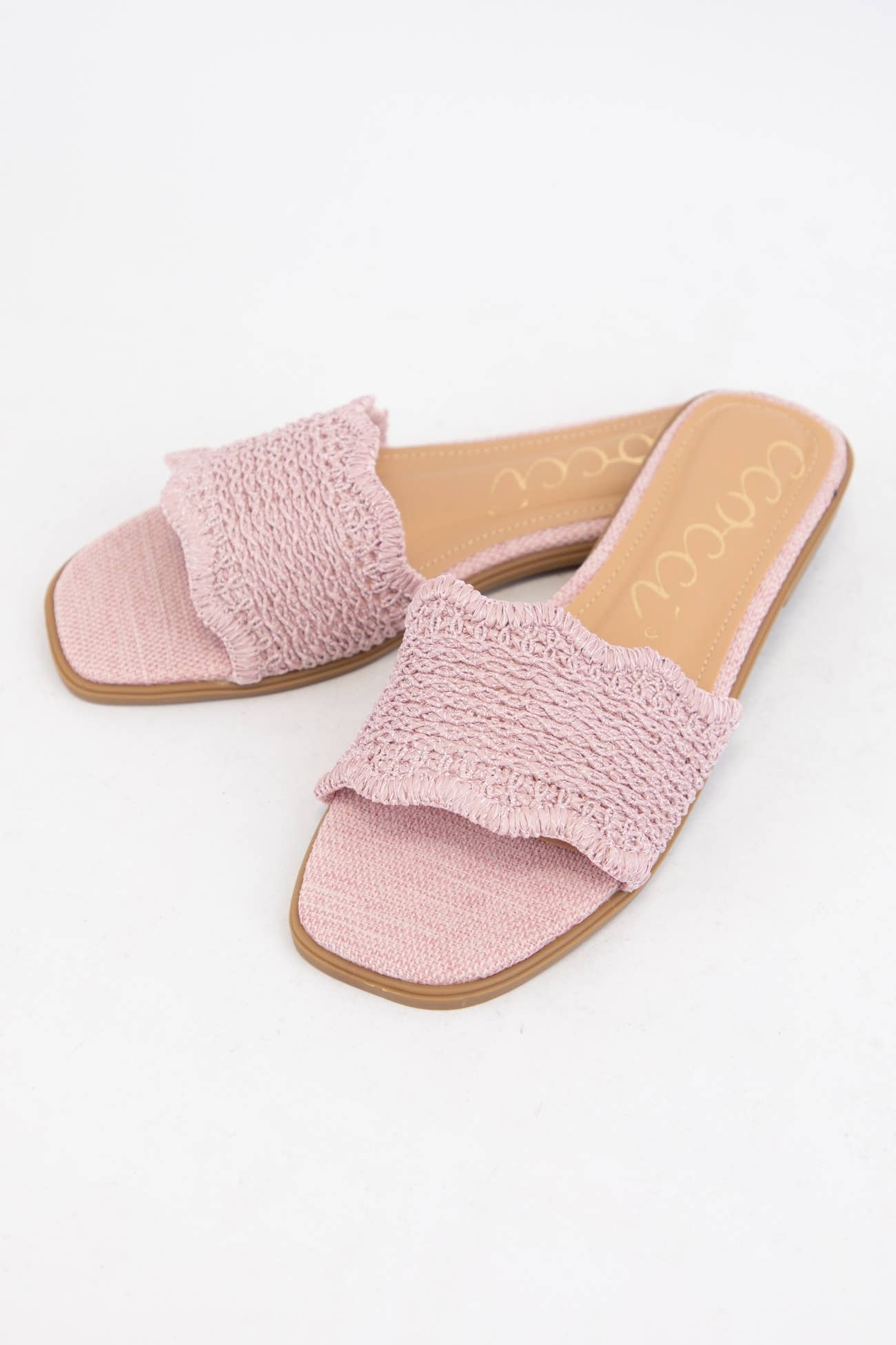 Giselle Womens Raffia Scallop Edge Slide Sandals: Blush