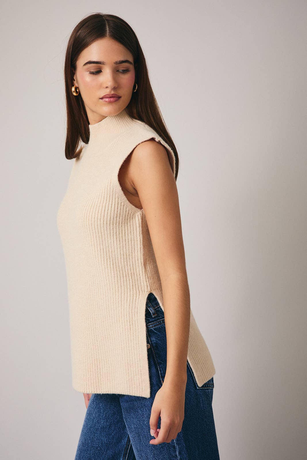 High Neck Sleeveless Sweater Top: Cream