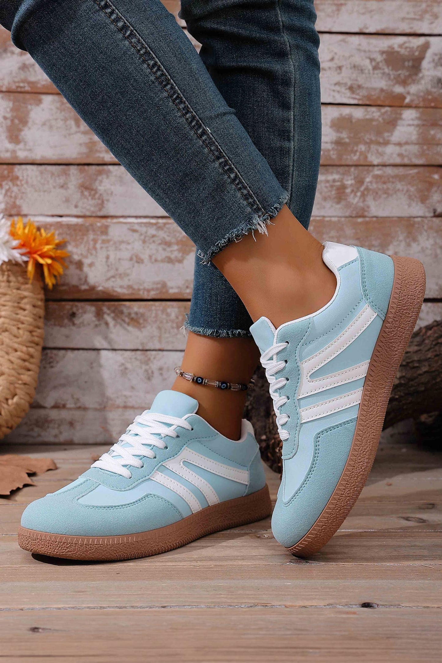 Faux Suede PU Leather Color Block Patchwork Lace-up Shoes: Dusk Blue