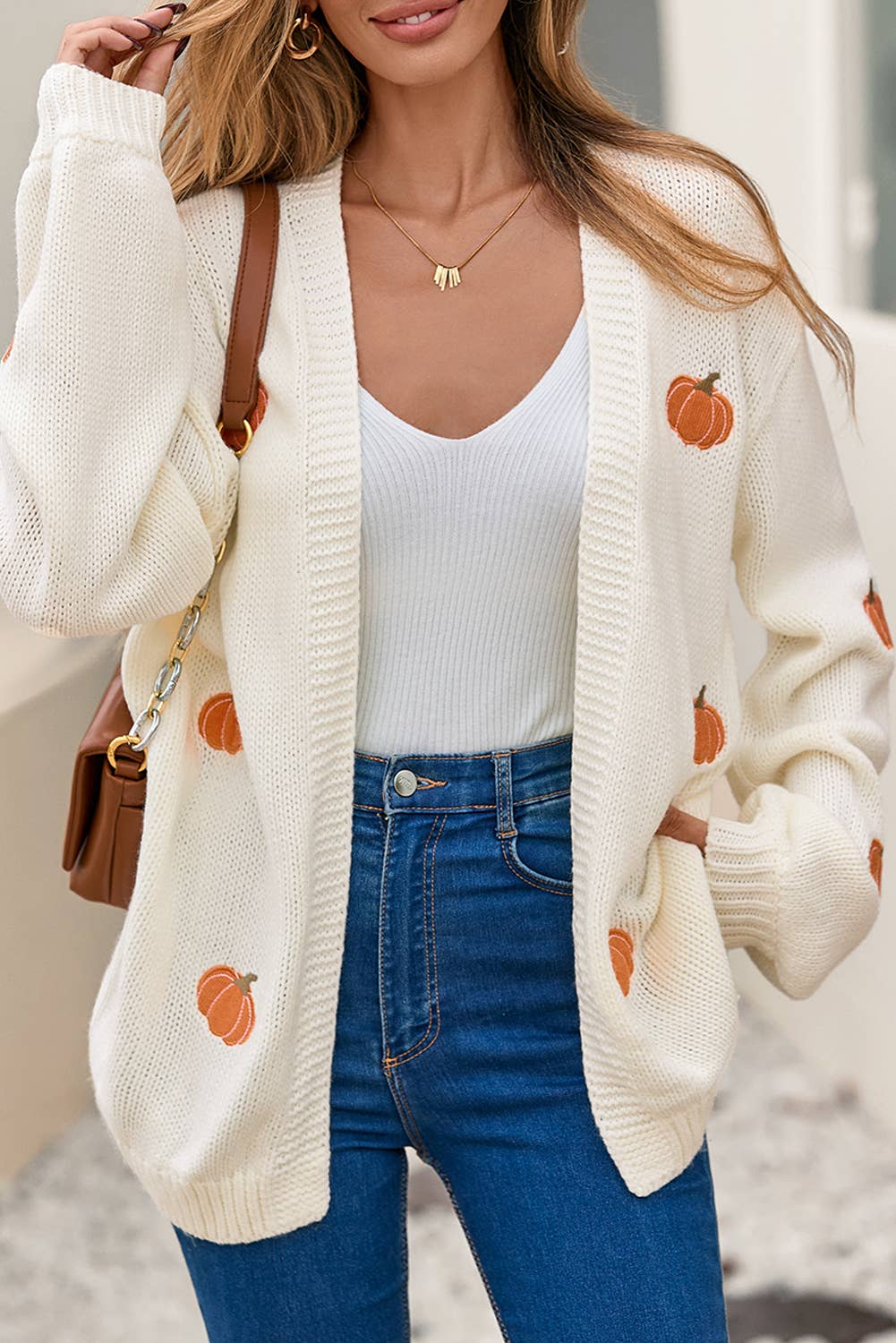 Pumpkin Cardigan | White