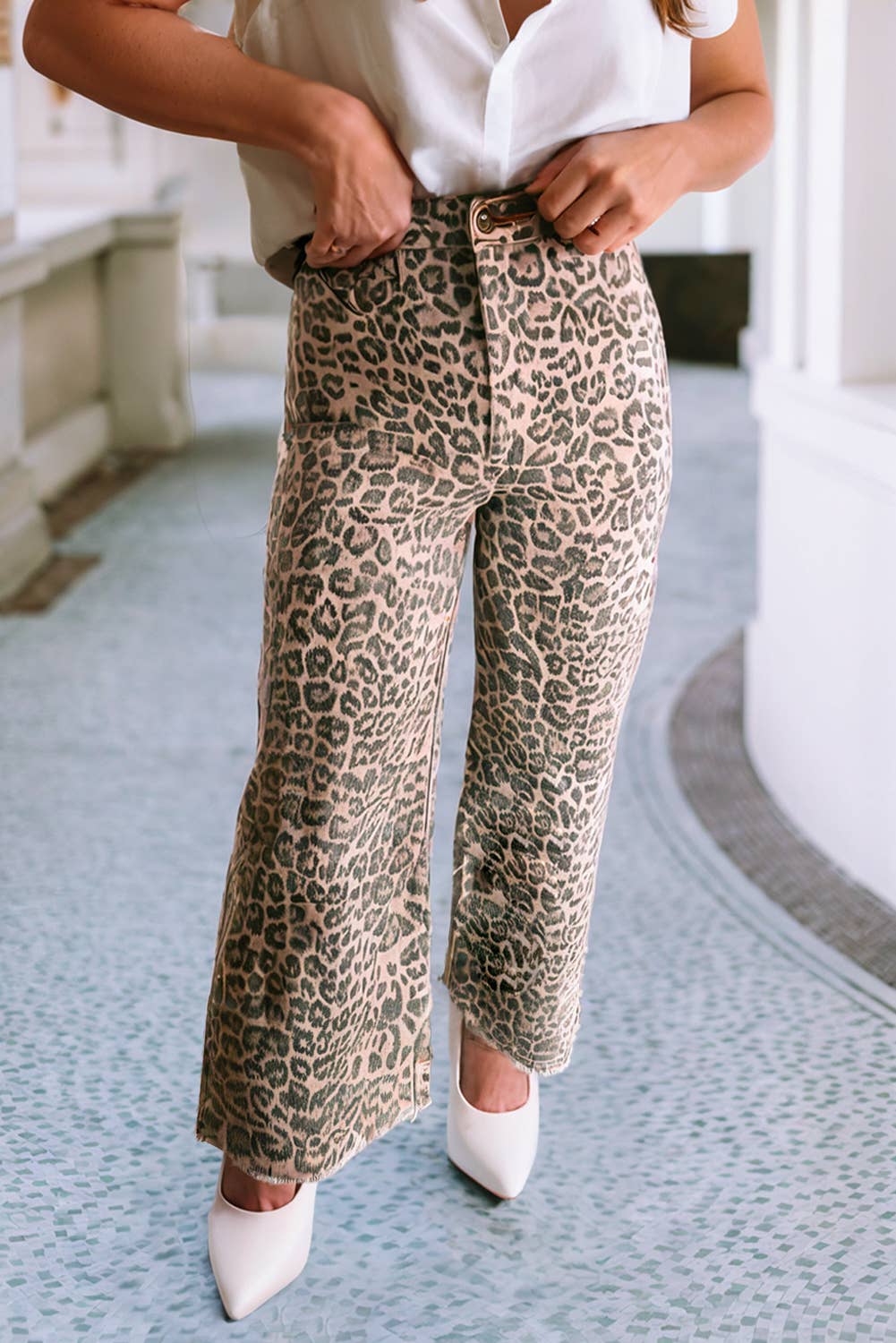 Spring Leopard Frayed Edge Wide Leg High Waist Jeans: Brown