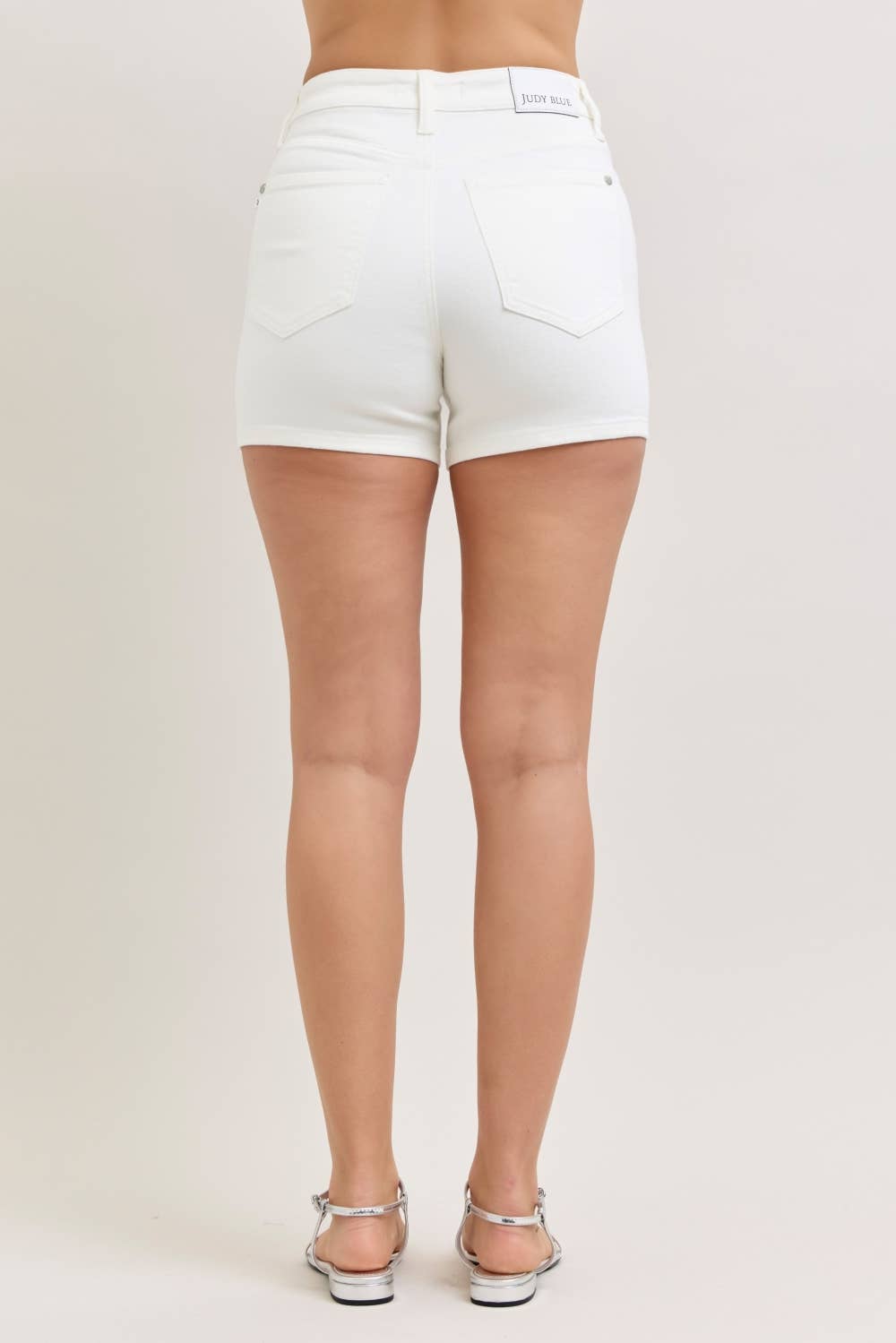 Judy Blue HW Slim Short: WHT