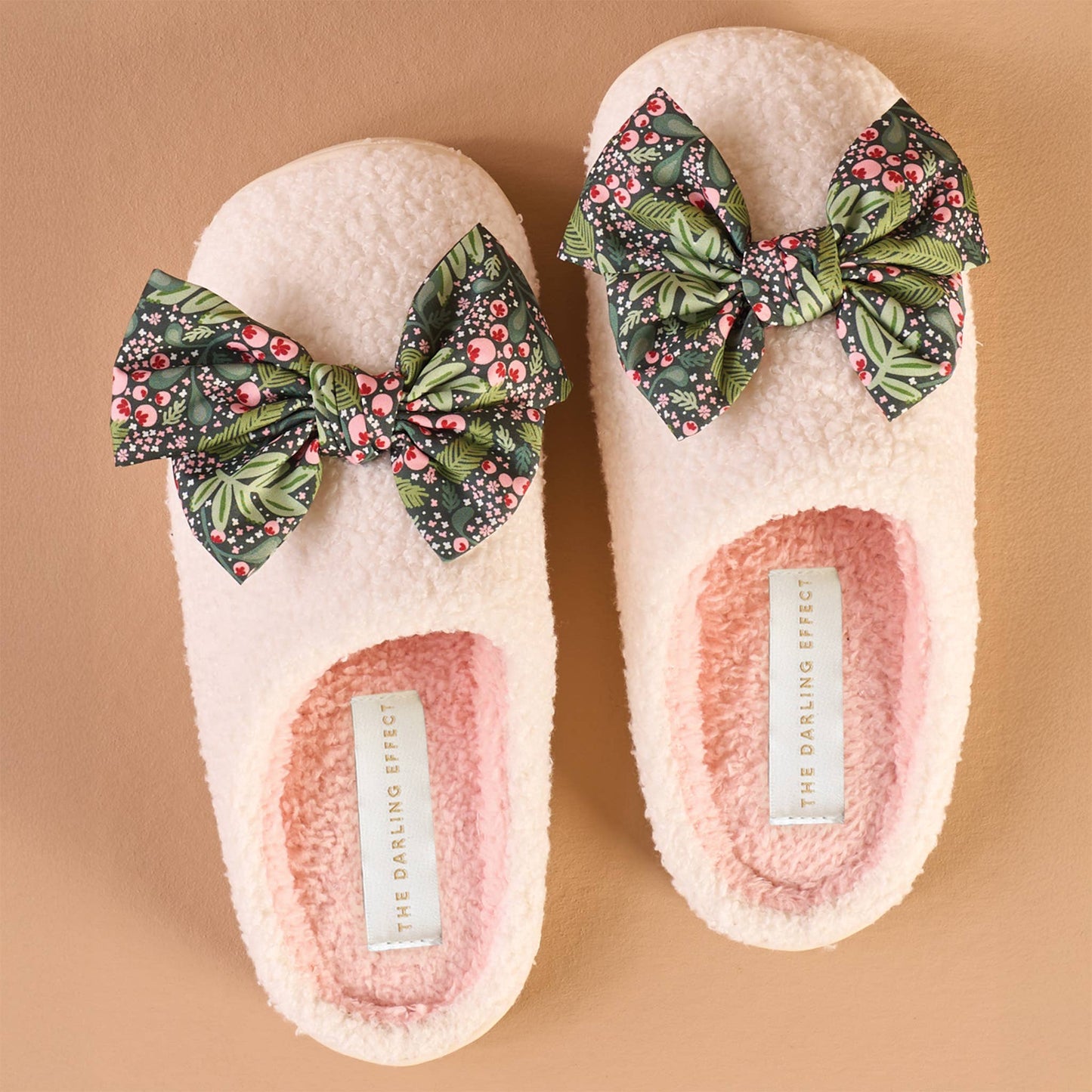 Fuzzy Slippers - Betty Bow Jolly Sprig: M/L (Women's 8 - 10)