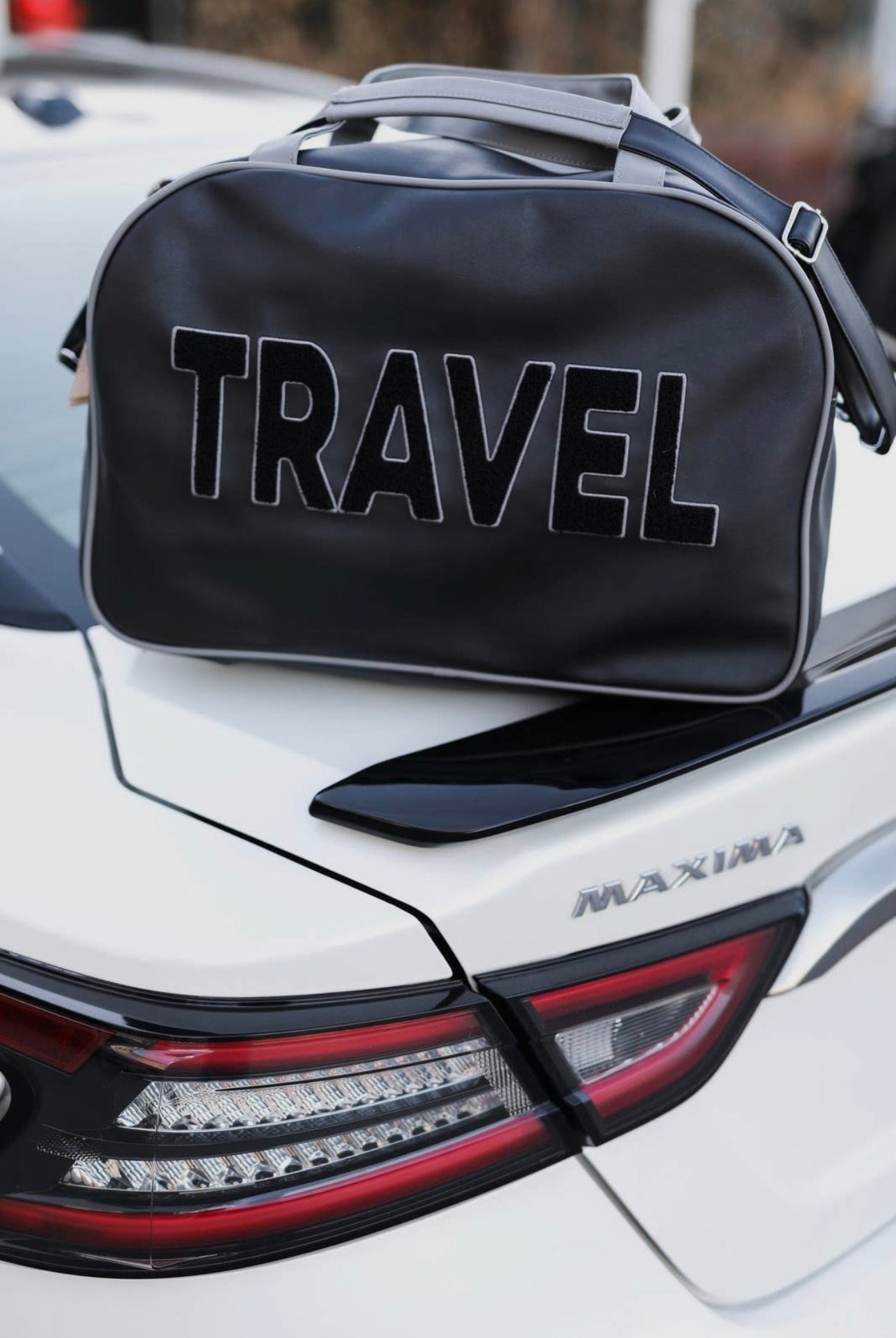 Travel Weekender Duffle Bag - Black